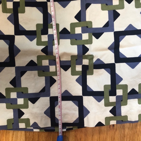 Geometric skirt - Picture 8 of 8